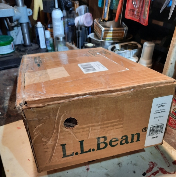 L.L. Bean Limited Edition 8" Bean Boots Limited Edition ColourBlock W 11/M9 - Picture 2 of 7